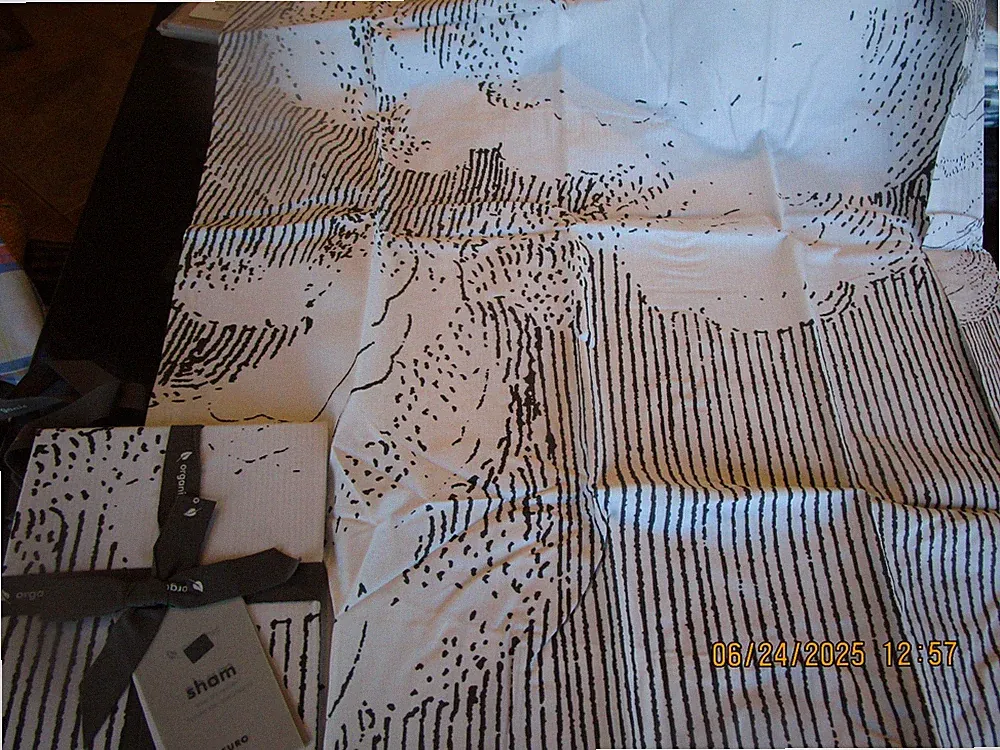 2 West Elm MTO cloud euro shams New w tags