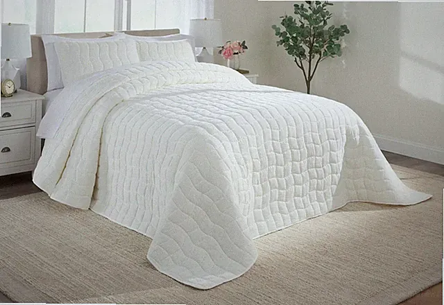 BrylaneHome Cloud Quilted 3 Piece Bedspread Set