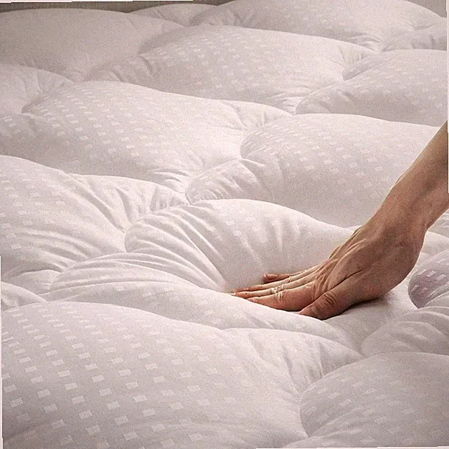 Cloud-Like CA King Extra Thick Pillowtop Mattress Pad Cooling Comfort Bedding