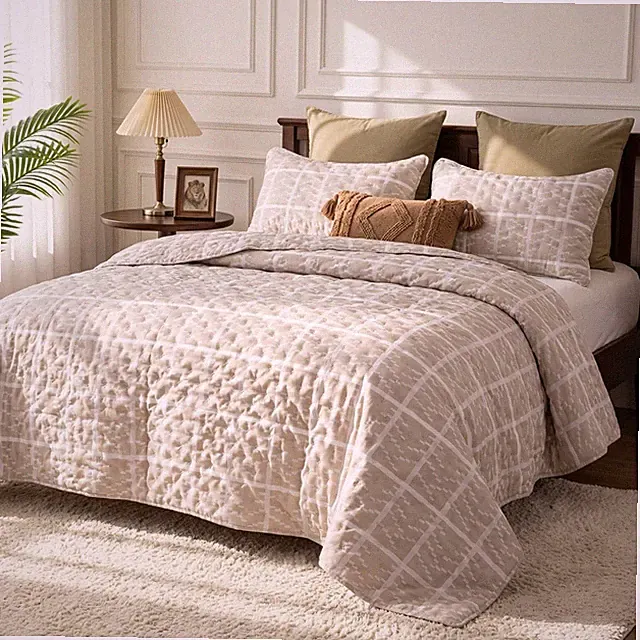 Cloud Quilt King – Oversized Lightweight Quilted Bedspread with 2 Pillow Shams