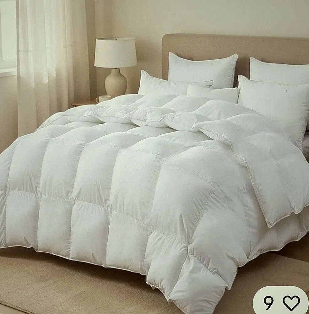 Luxurious All-Season Goose Down Comforter White (Palatial King 120 x 98 ) NWT