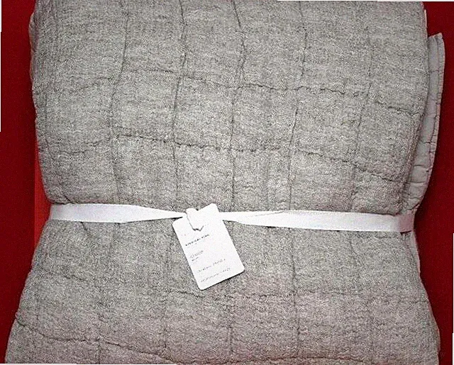 Pottery Barn Cloud Quilt, King/Cal.King 108"W X 92"L Cafa Au Lait Color NWT....
